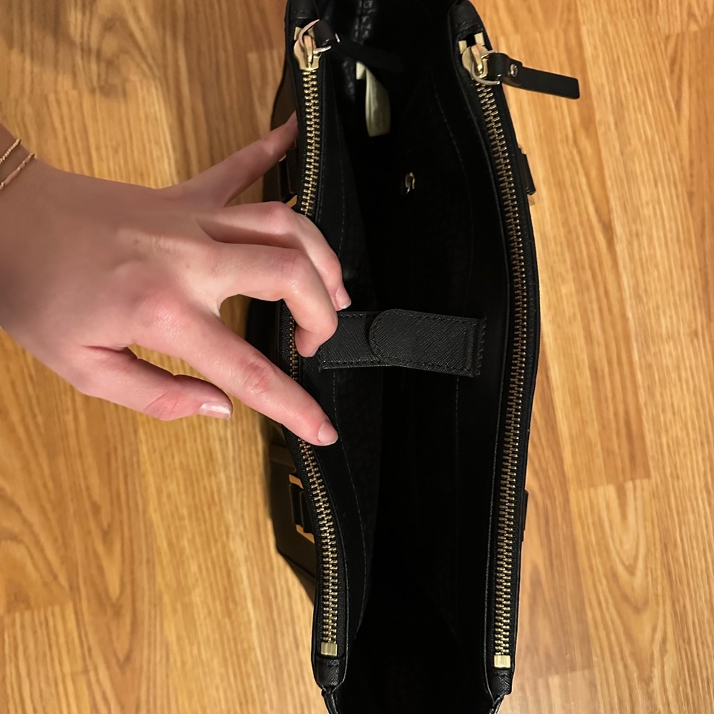 Kate Spade Purse ♠️ - Picture 4 of 7